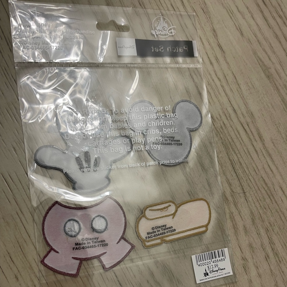 Mickey Mouse patch set - Picture 2 of 2